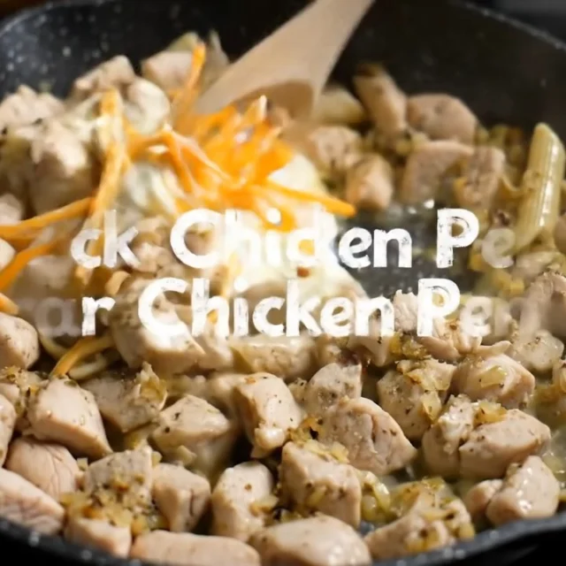 Creamy, cheesy, and loaded with flavor! 🔥 This Crack Chicken Penne is a one-pot wonder you’ll make again and again! 🧄🧀🥓
💥 Quick, easy & family-approved 💯
📌 Full recipe on norahsrecipes.com
#CrackChickenPenne #EasyDinner #OnePotMeal #CheesyPasta #ComfortFood #QuickRecipes #FoodieTok #DinnerInspo #norahsrecipes